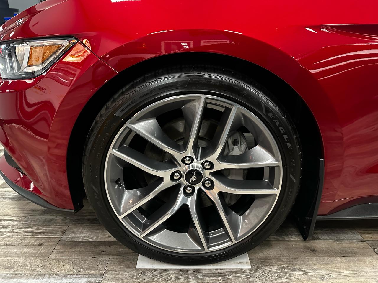 Ford Mustang GT Premium Coupe 2017