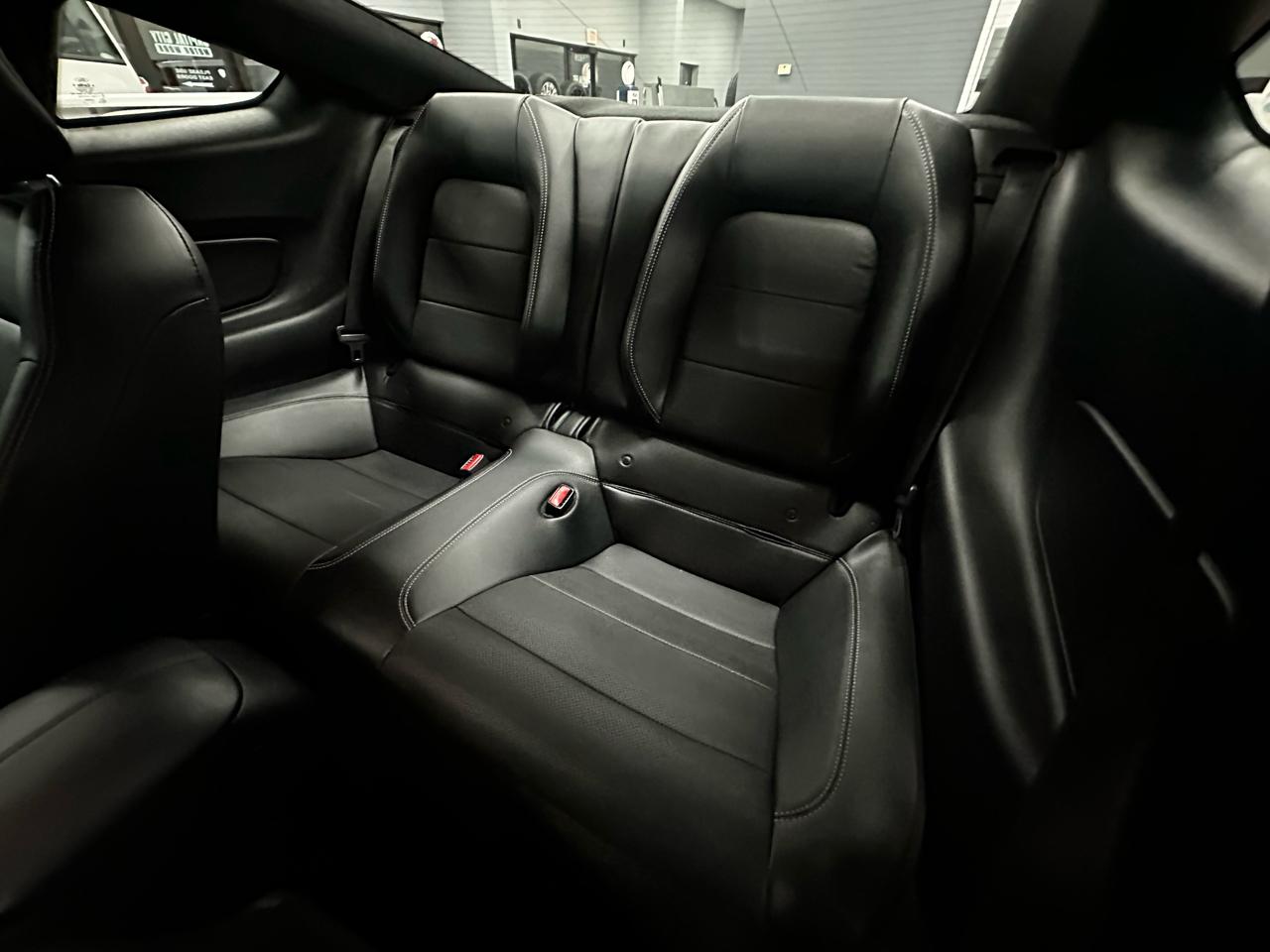 Ford Mustang GT Premium Coupe 2017