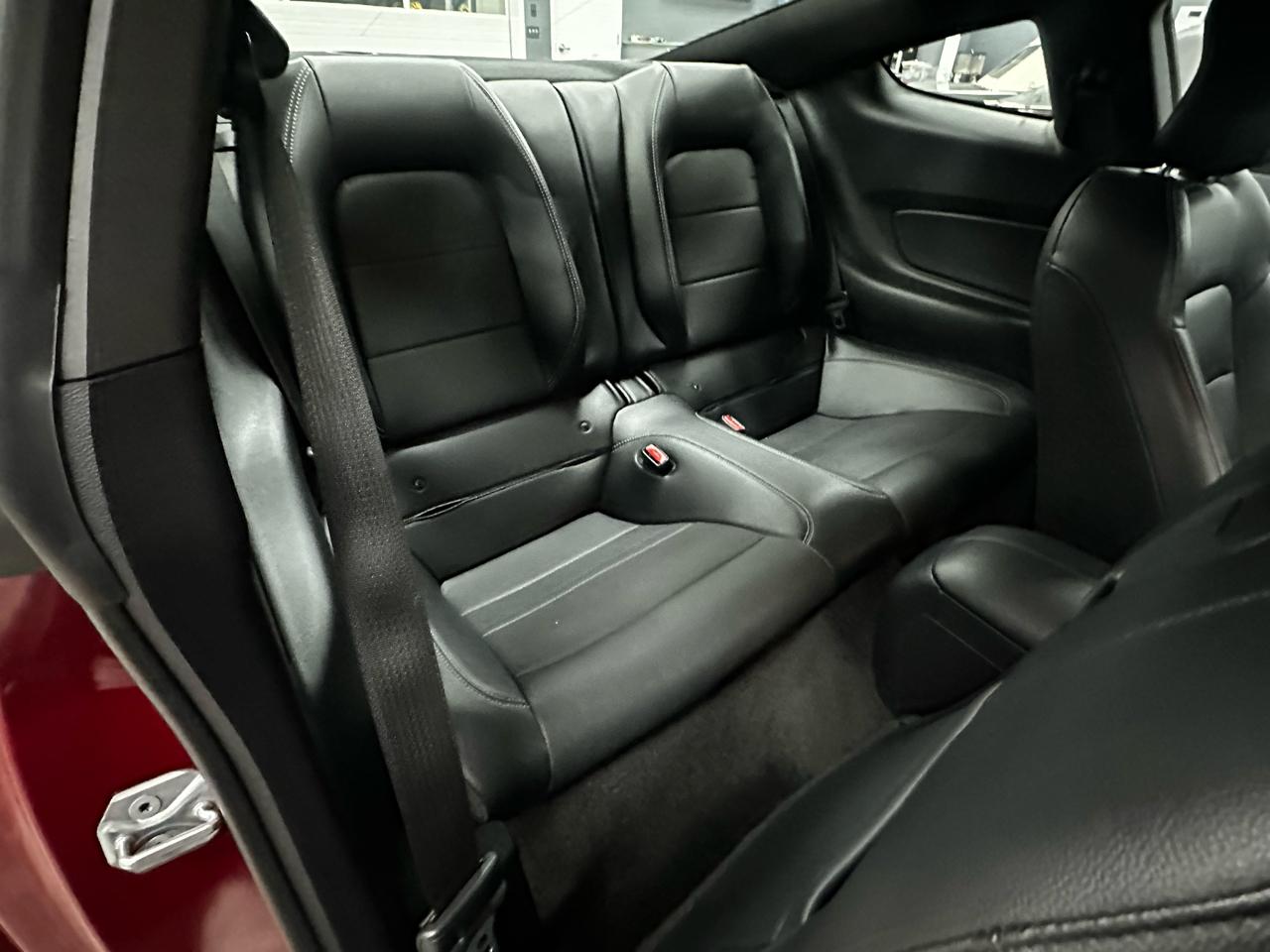 Ford Mustang GT Premium Coupe 2017