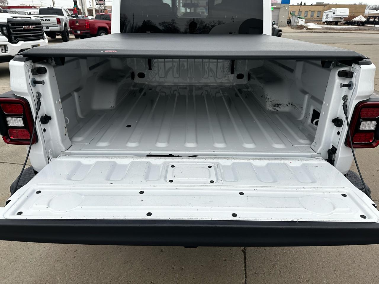 Jeep Gladiator Mojave 2021