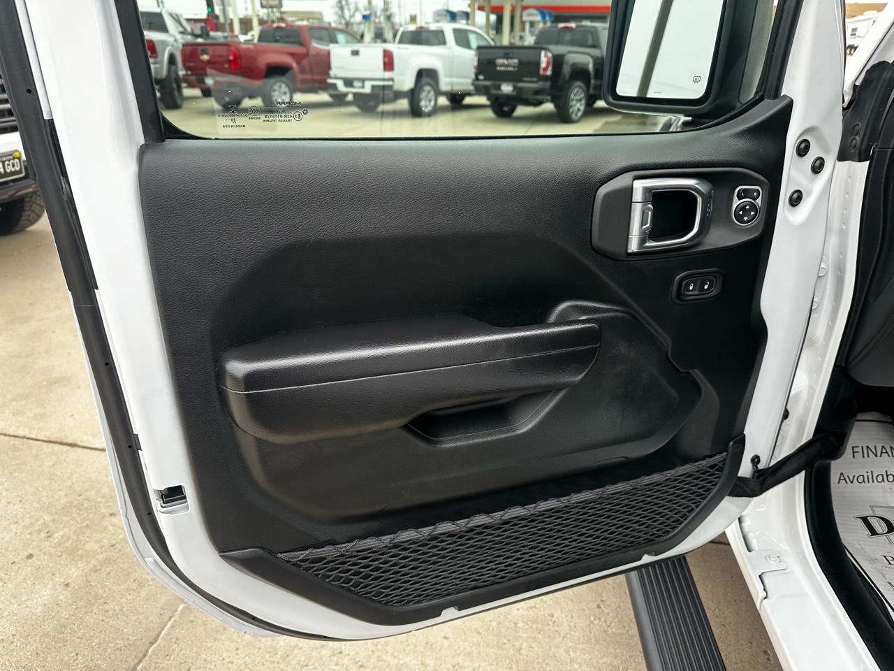 Jeep Gladiator Mojave 2021