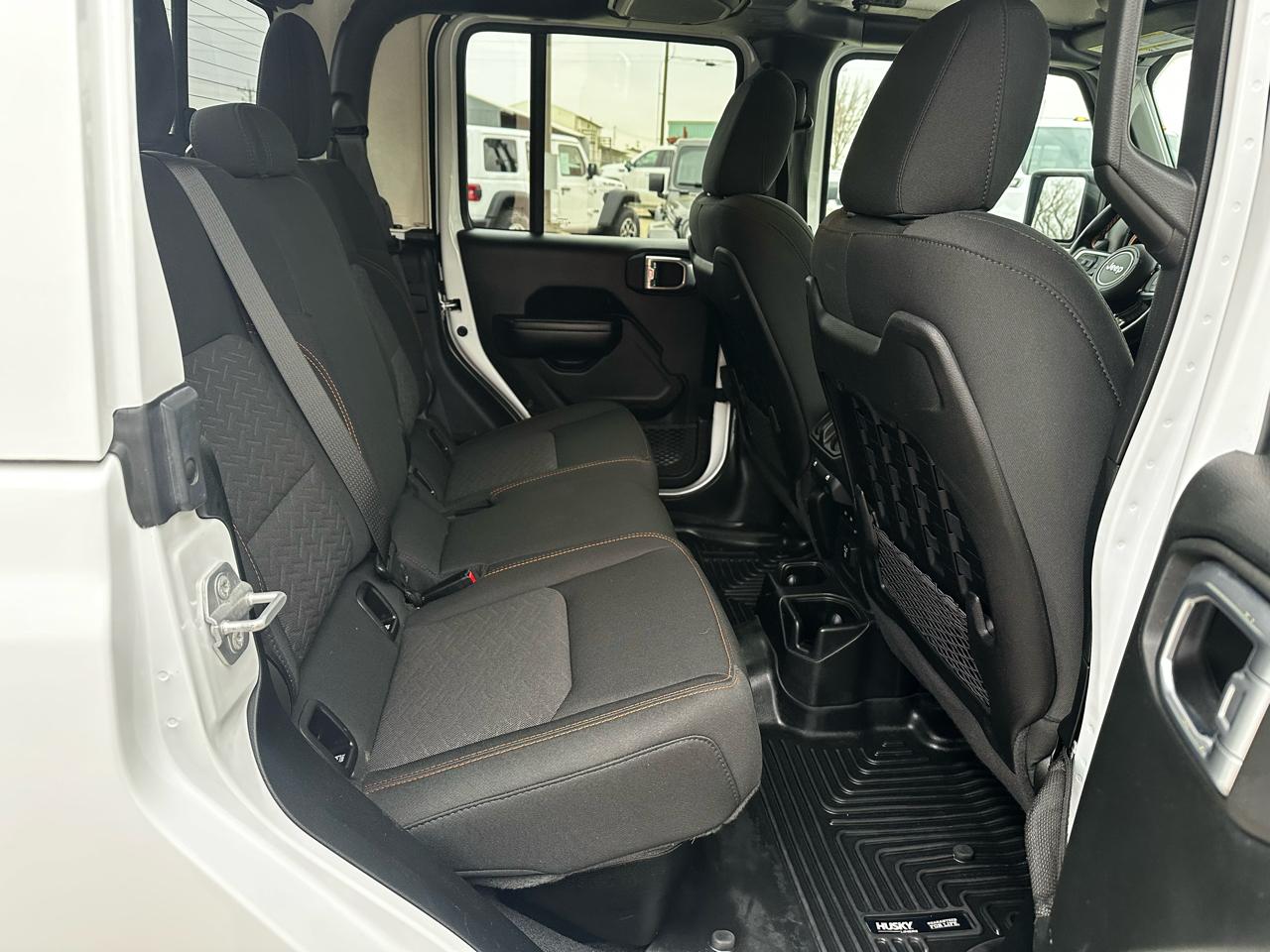 Jeep Gladiator Mojave 2021