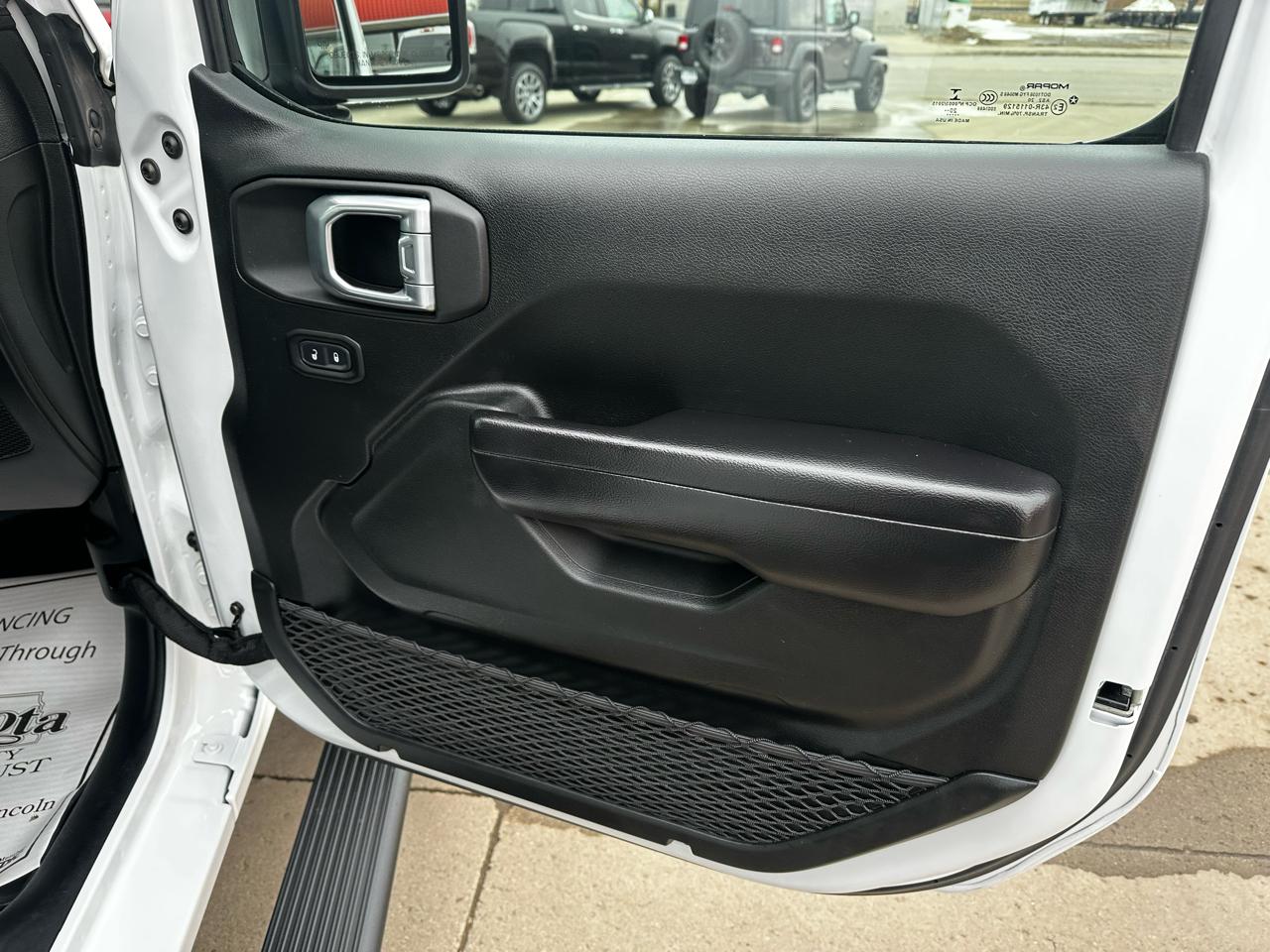 Jeep Gladiator Mojave 2021