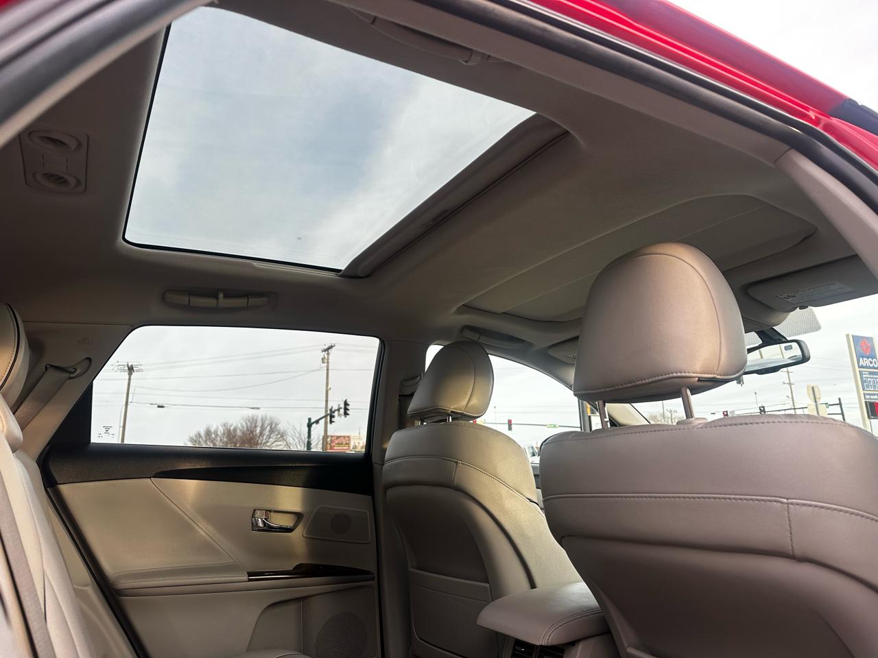 Toyota Venza AWD V6 2011