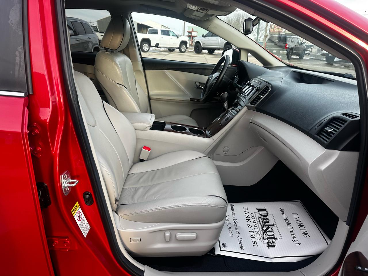 Toyota Venza AWD V6 2011