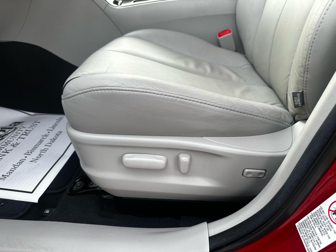 Toyota Venza AWD V6 2011