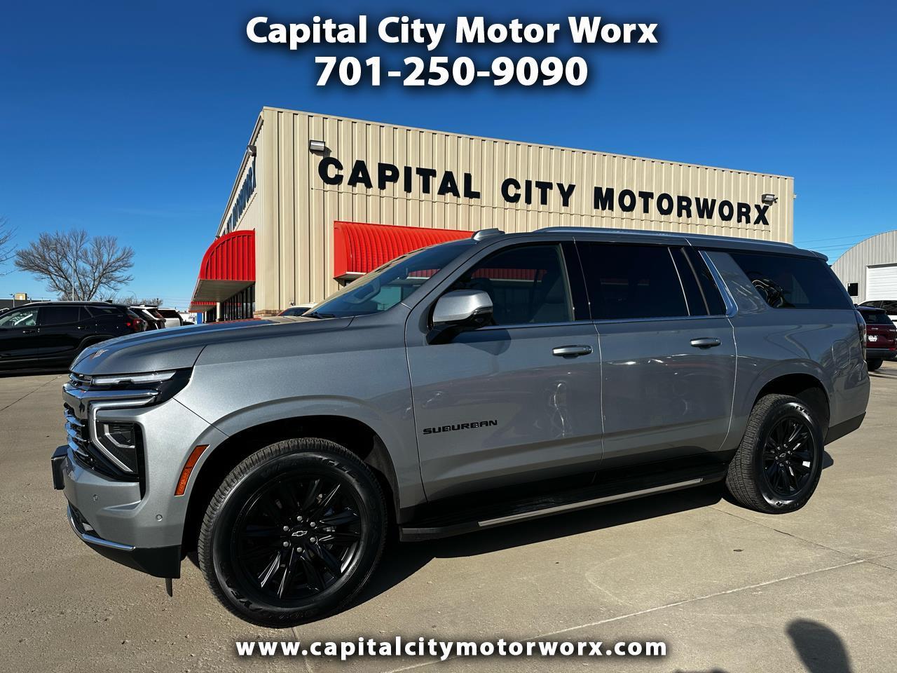 2025 Chevrolet Suburban LT 4WD