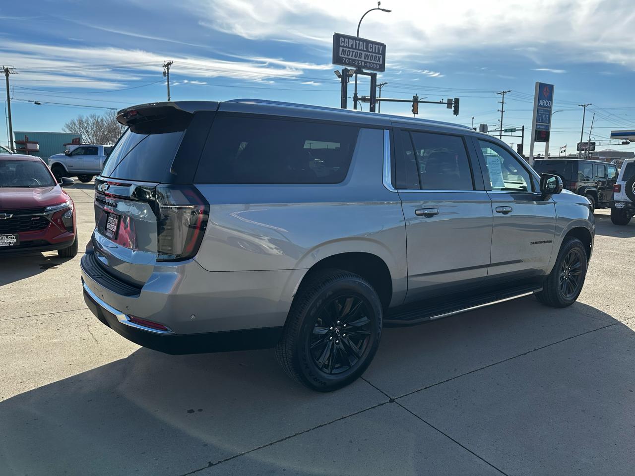 Chevrolet Suburban LT 4WD 2025