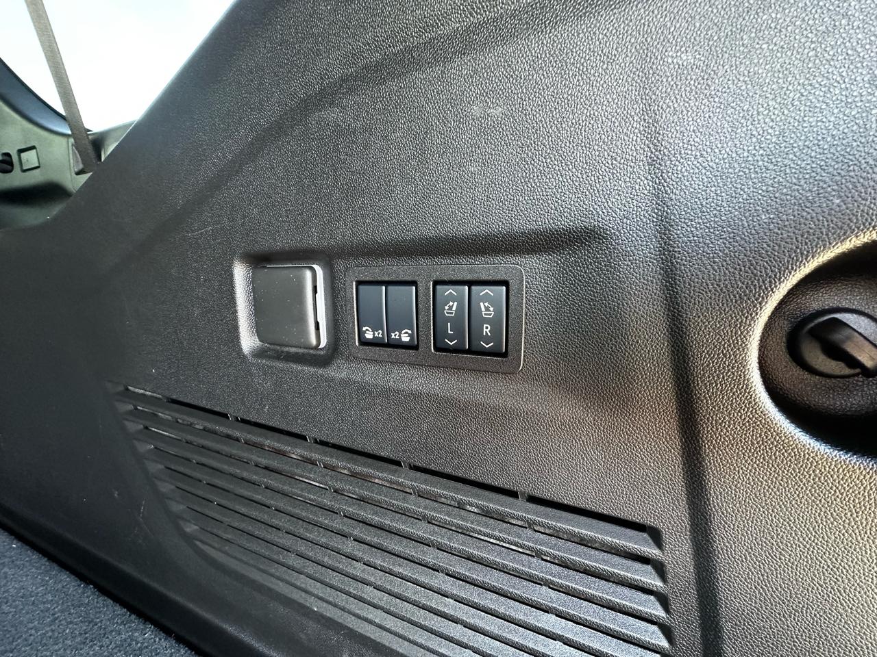 Chevrolet Suburban LT 4WD 2025