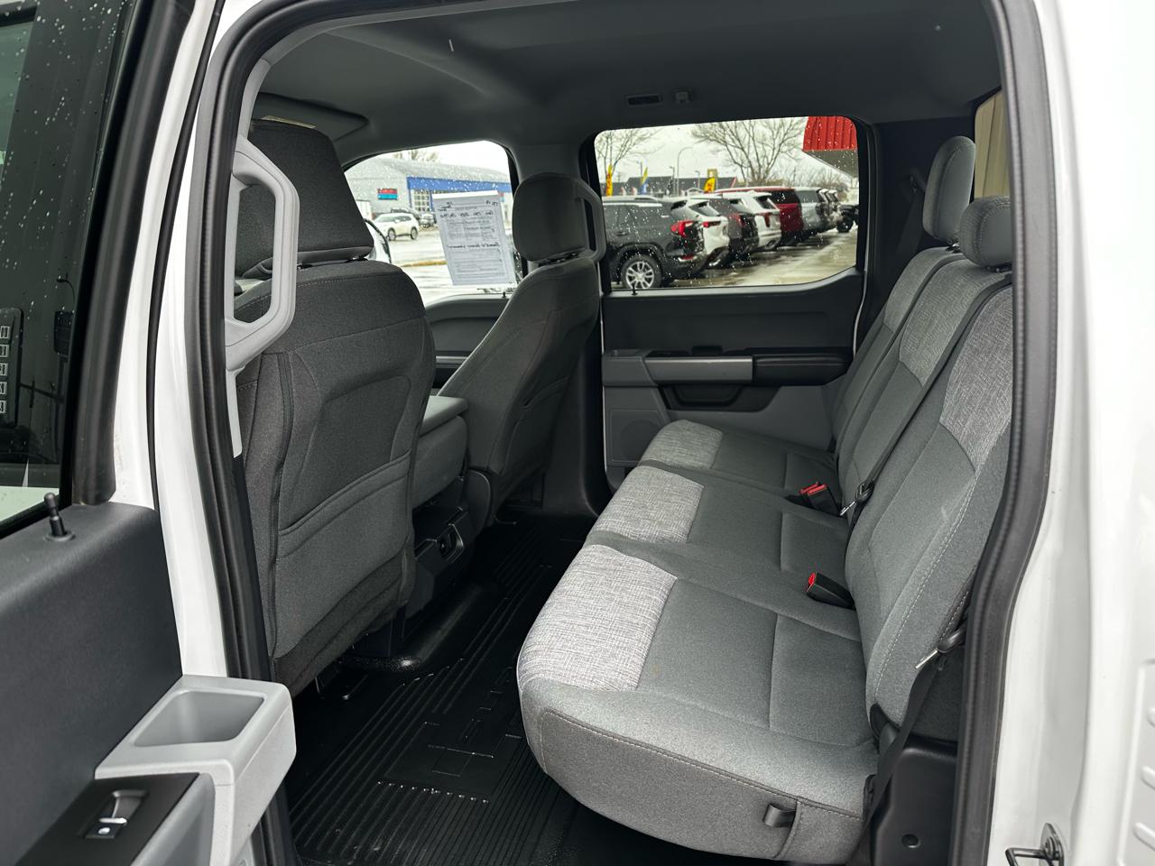 Ford F-350 SD XLT Crew Cab Long Bed 4WD 2024