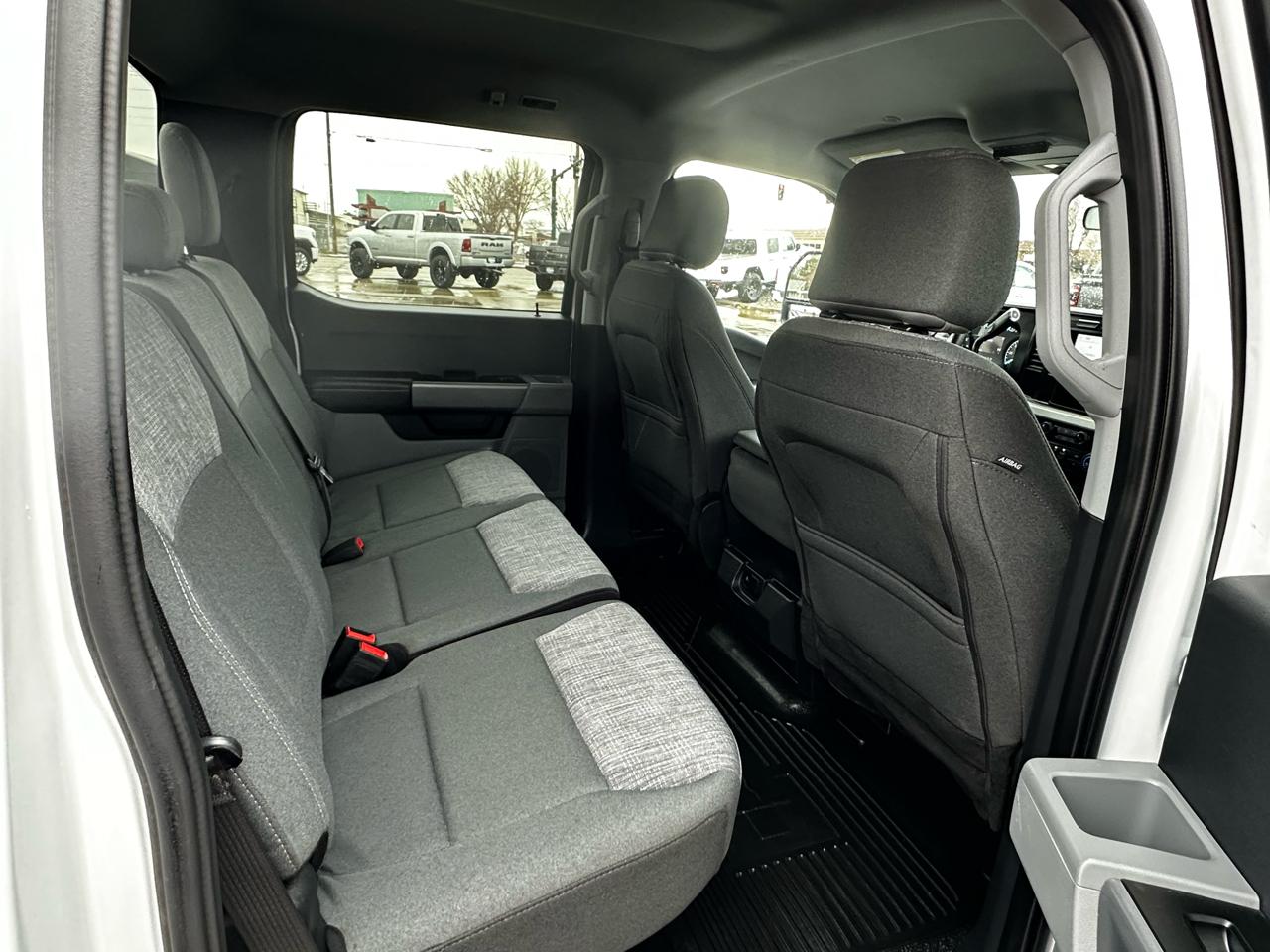 Ford F-350 SD XLT Crew Cab Long Bed 4WD 2024