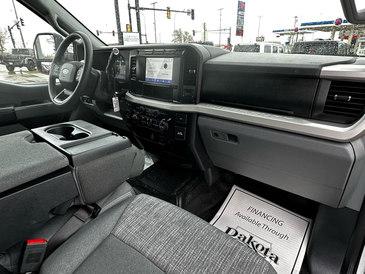 Ford F-350 SD XLT Crew Cab Long Bed 4WD 2024