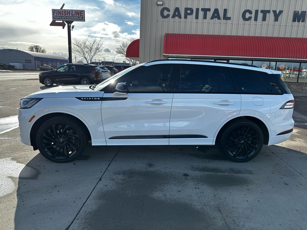 Lincoln Aviator Reserve AWD 2025