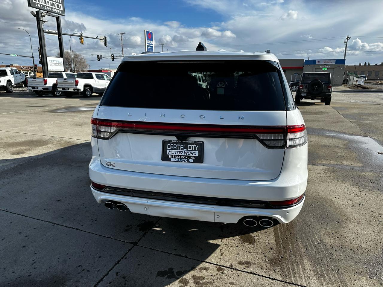 Lincoln Aviator Reserve AWD 2025