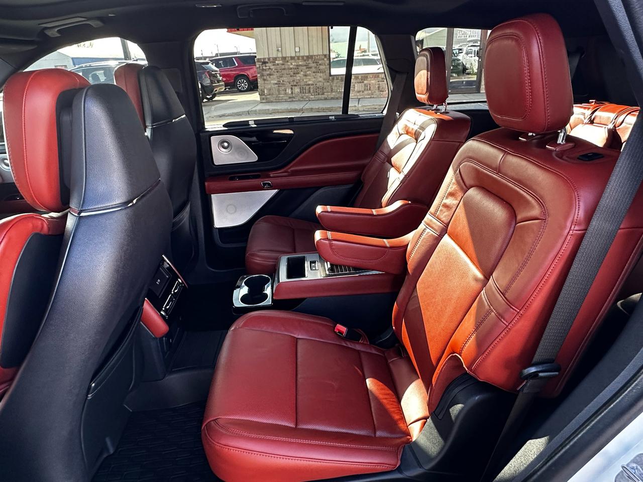 Lincoln Aviator Reserve AWD 2025