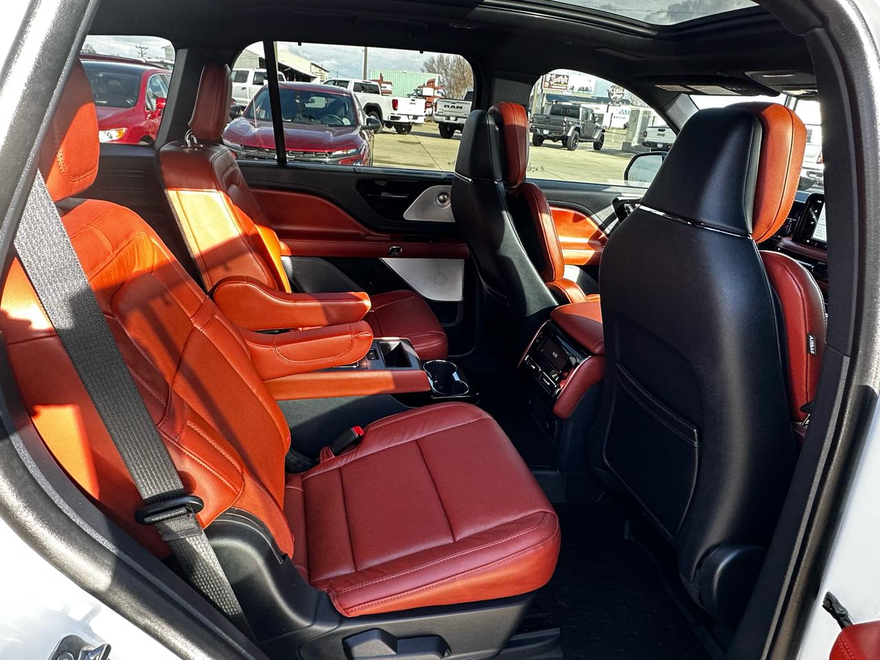 Lincoln Aviator Reserve AWD 2025