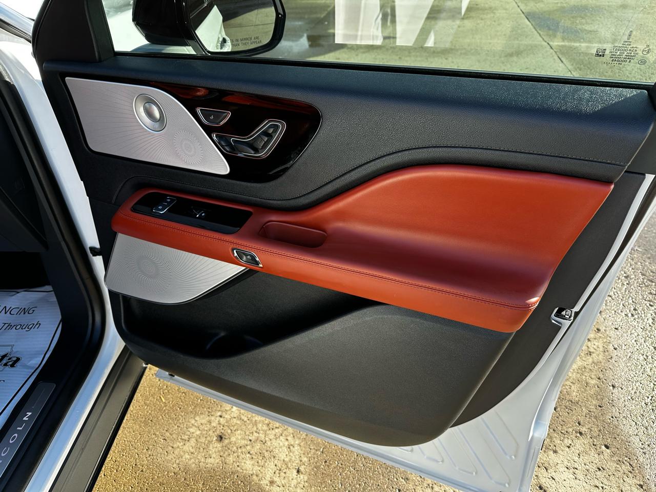 Lincoln Aviator Reserve AWD 2025