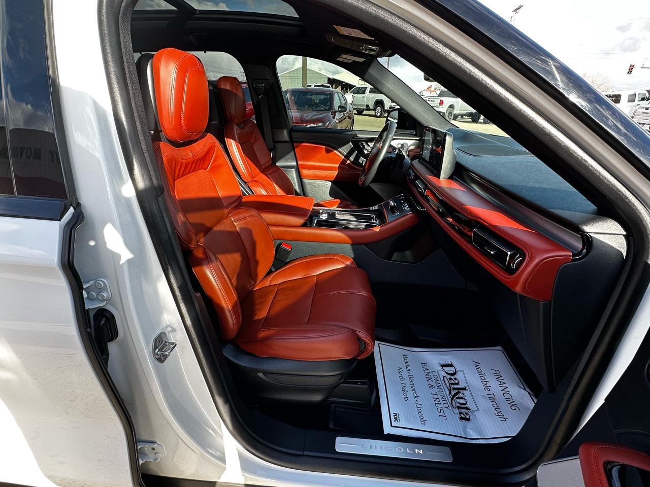 Lincoln Aviator Reserve AWD 2025