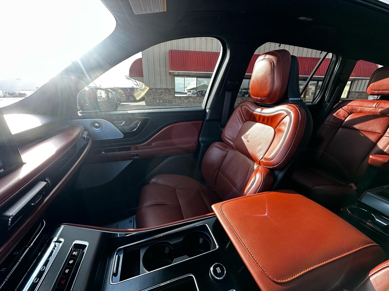 Lincoln Aviator Reserve AWD 2025