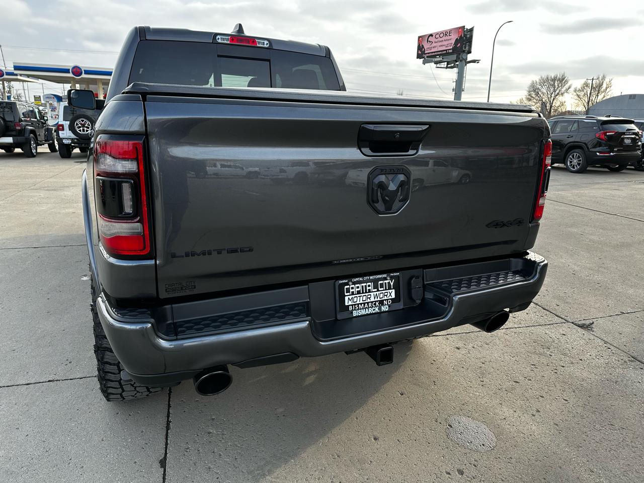 RAM 1500 Limited Crew Cab SWB 4WD 2024