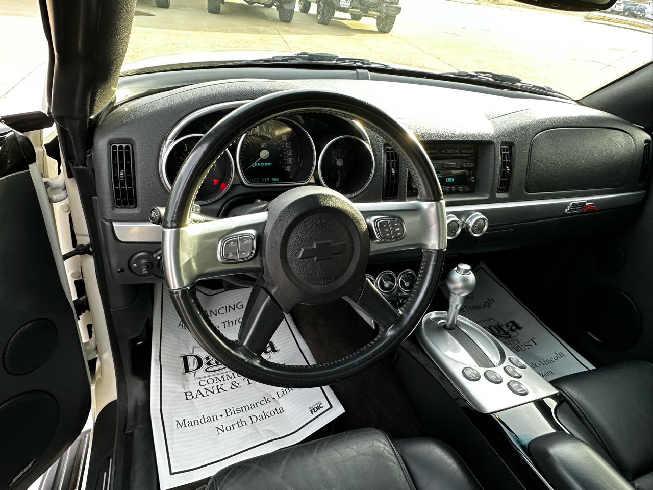 Chevrolet SSR Base 2005