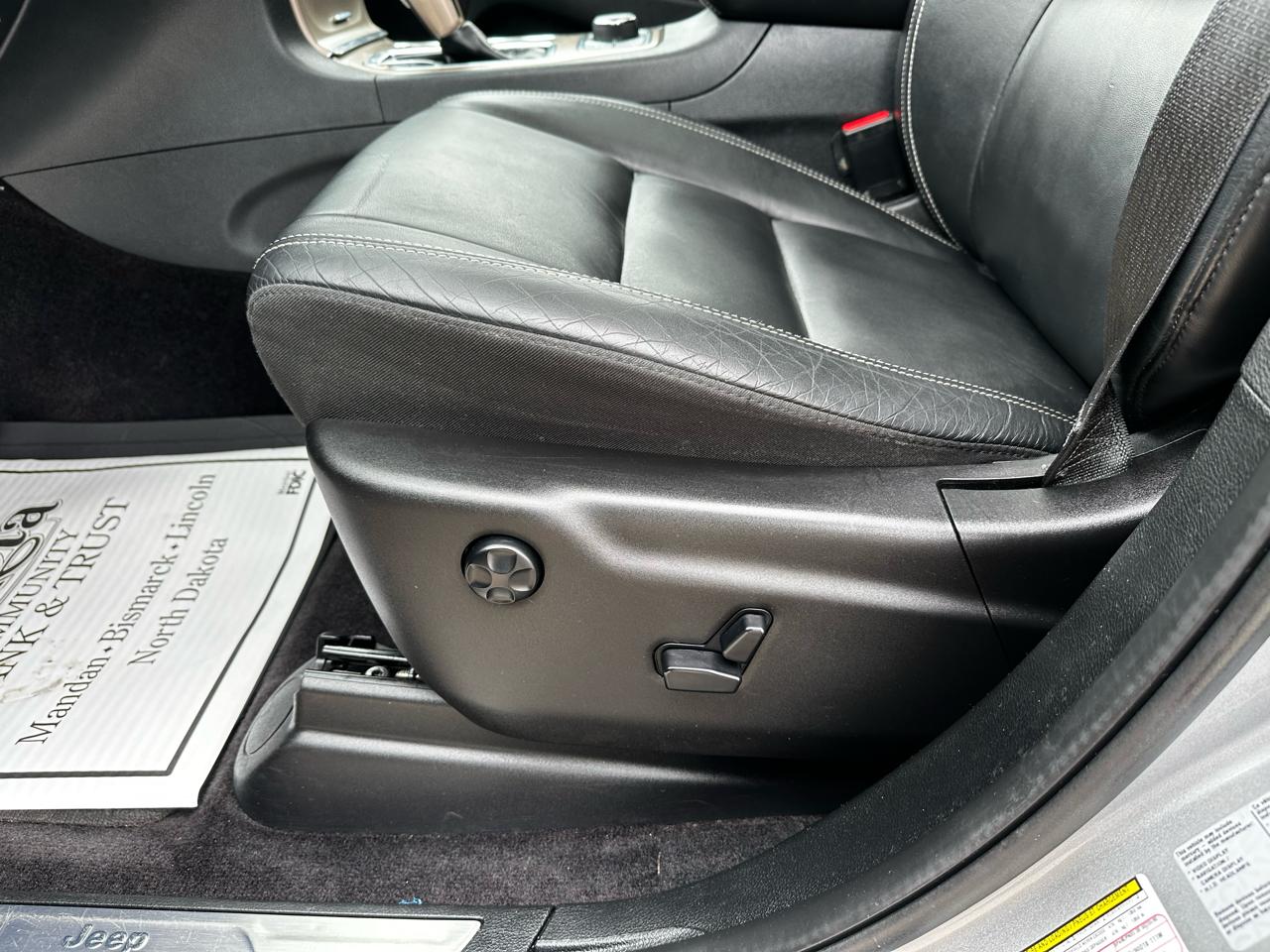 Jeep Grand Cherokee Limited 4WD 2017