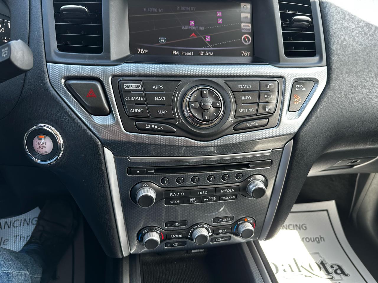 Nissan Pathfinder SL 4WD 2020