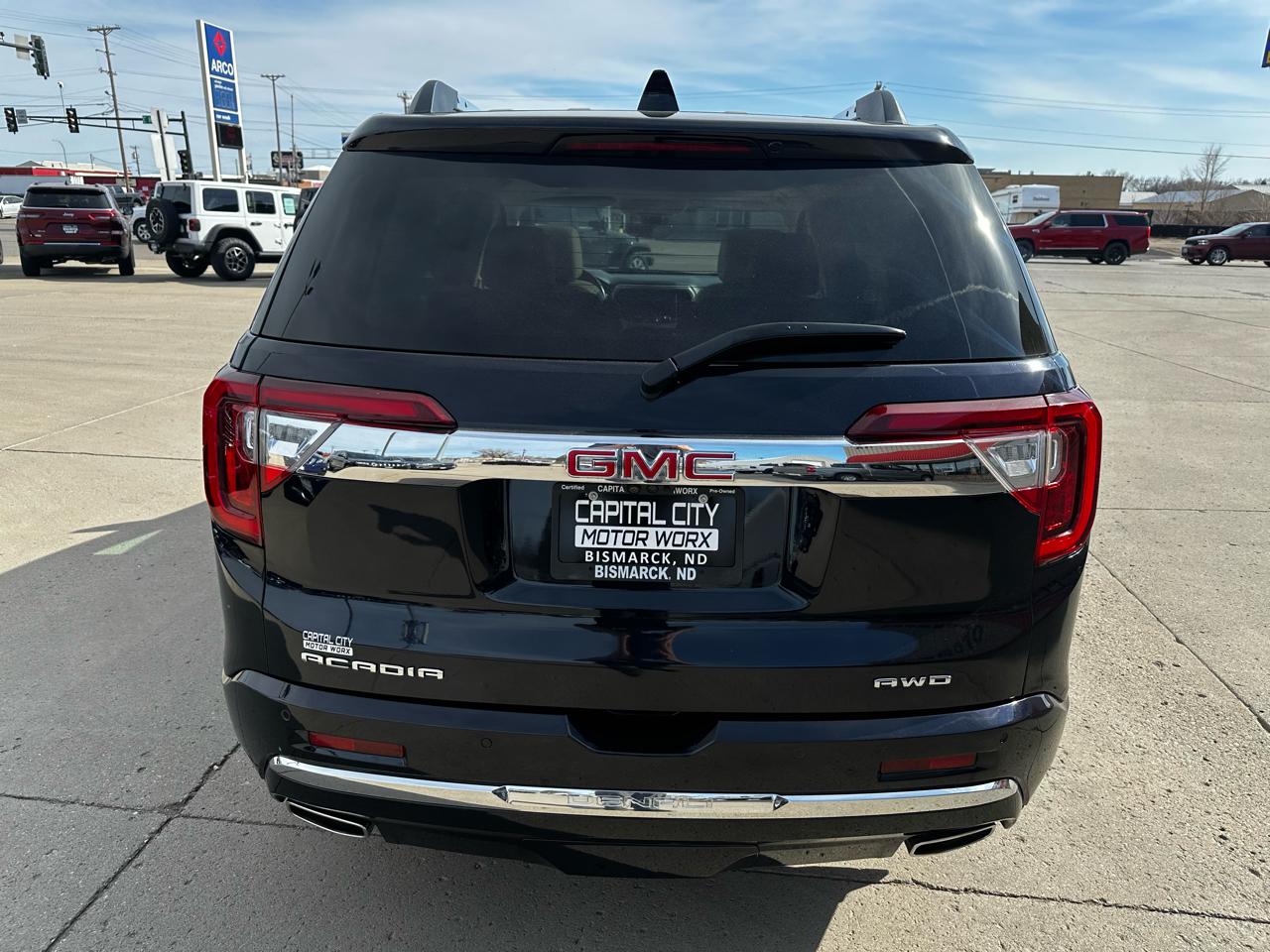 GMC Acadia Denali AWD 2021