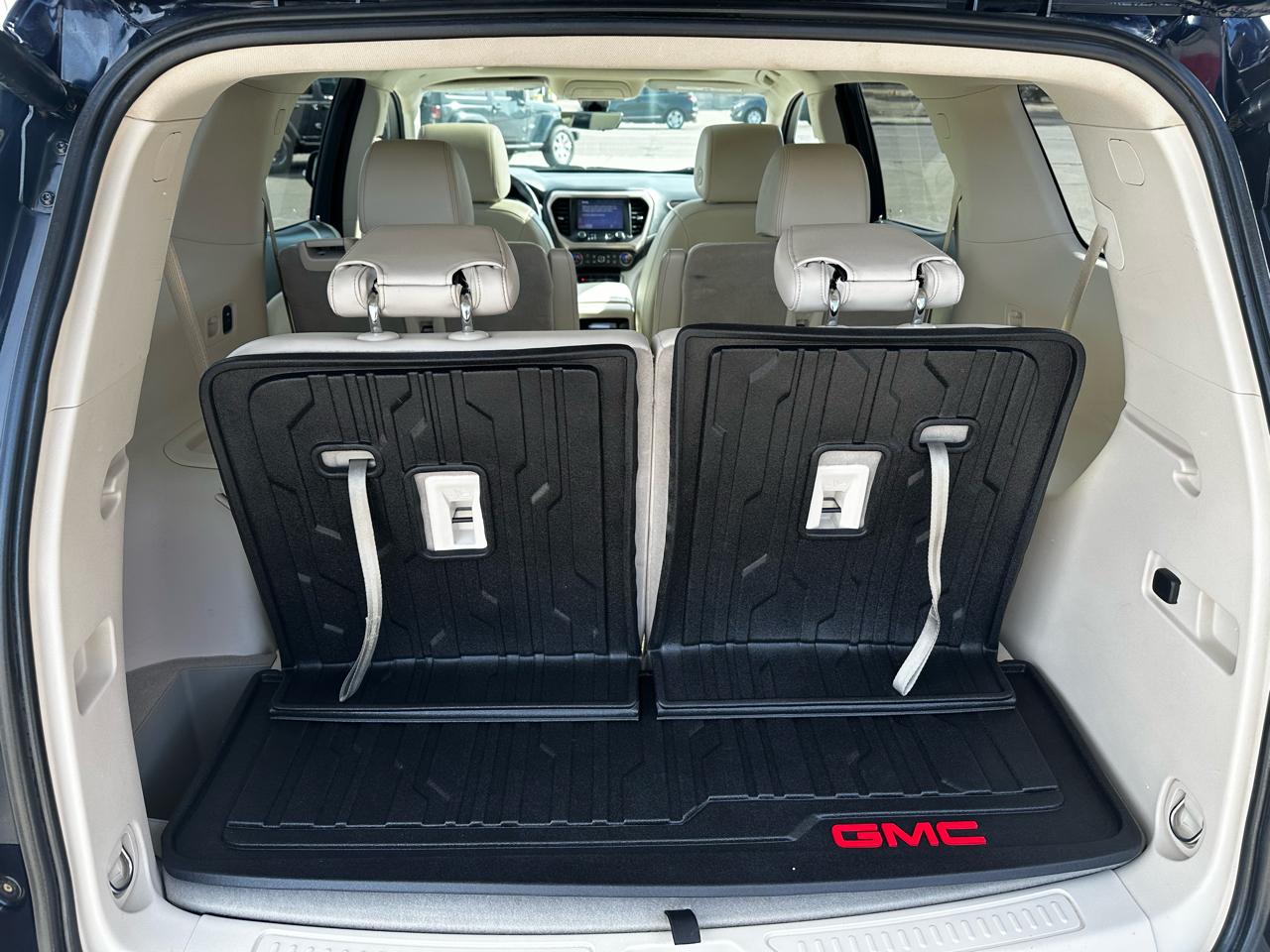 GMC Acadia Denali AWD 2021