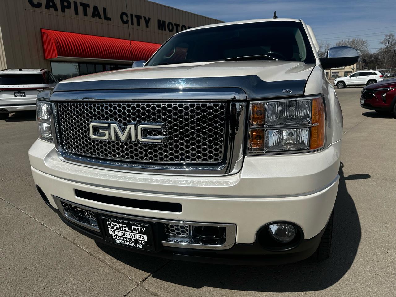 GMC Sierra 1500 Denali Crew Cab 4WD 2012