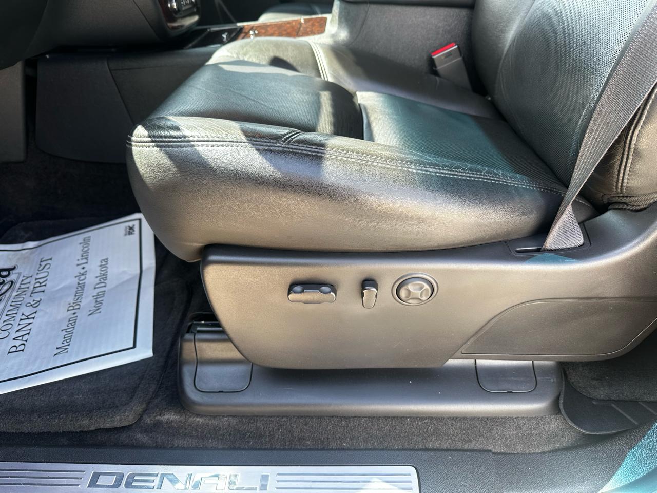 GMC Sierra 1500 Denali Crew Cab 4WD 2012