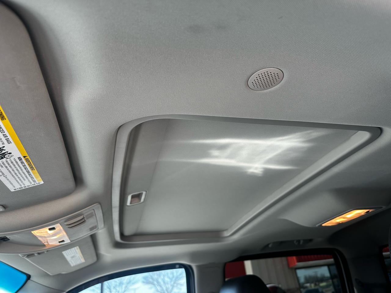 GMC Sierra 1500 Denali Crew Cab 4WD 2012