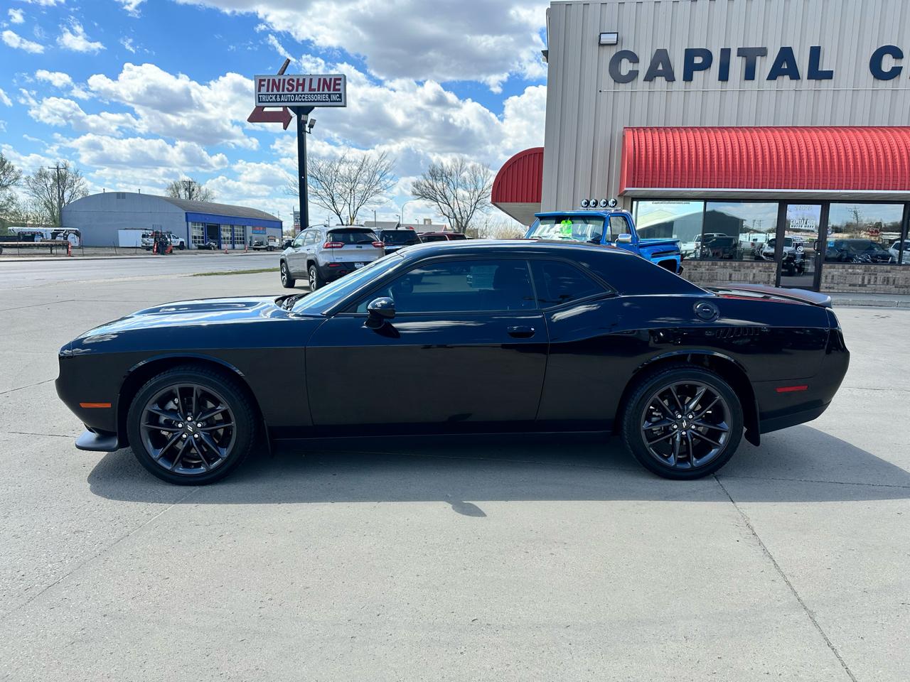 Dodge Challenger GT AWD 2021