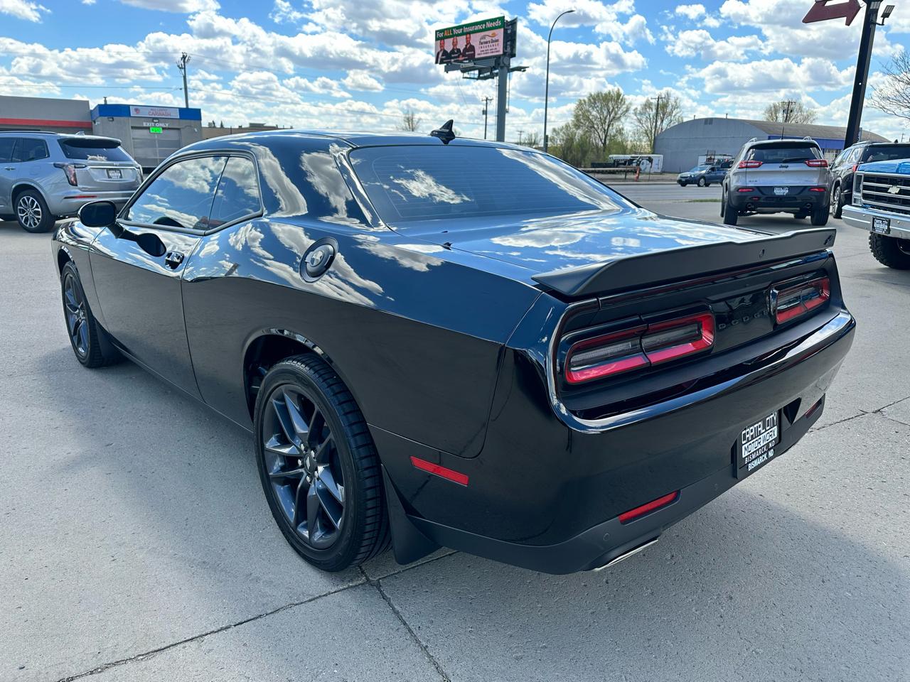 Dodge Challenger GT AWD 2021