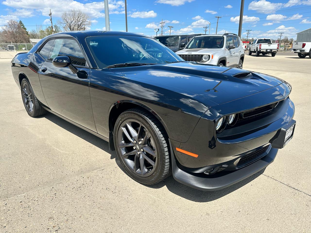 Dodge Challenger GT AWD 2021
