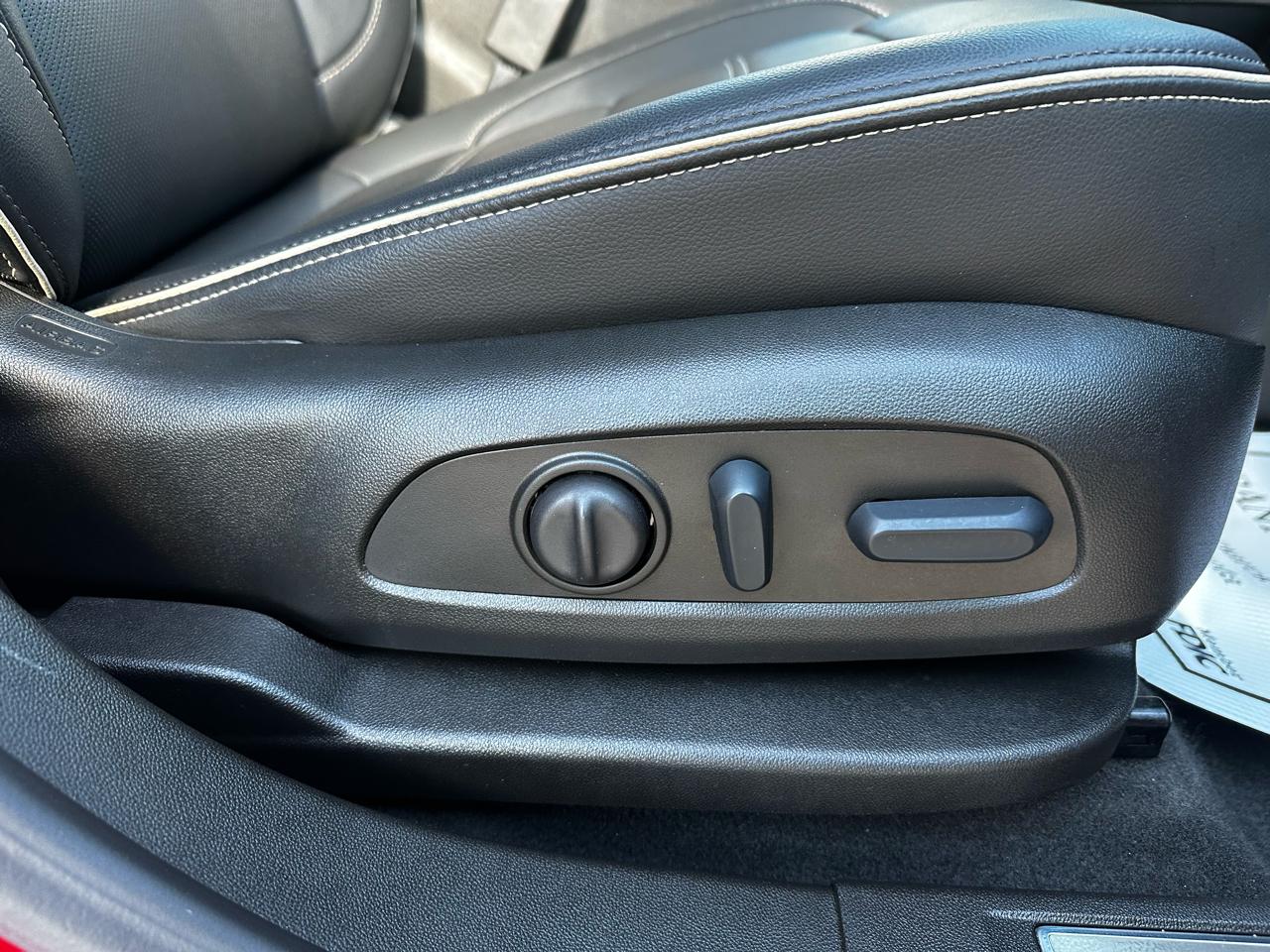 GMC Acadia Denali AWD 2023