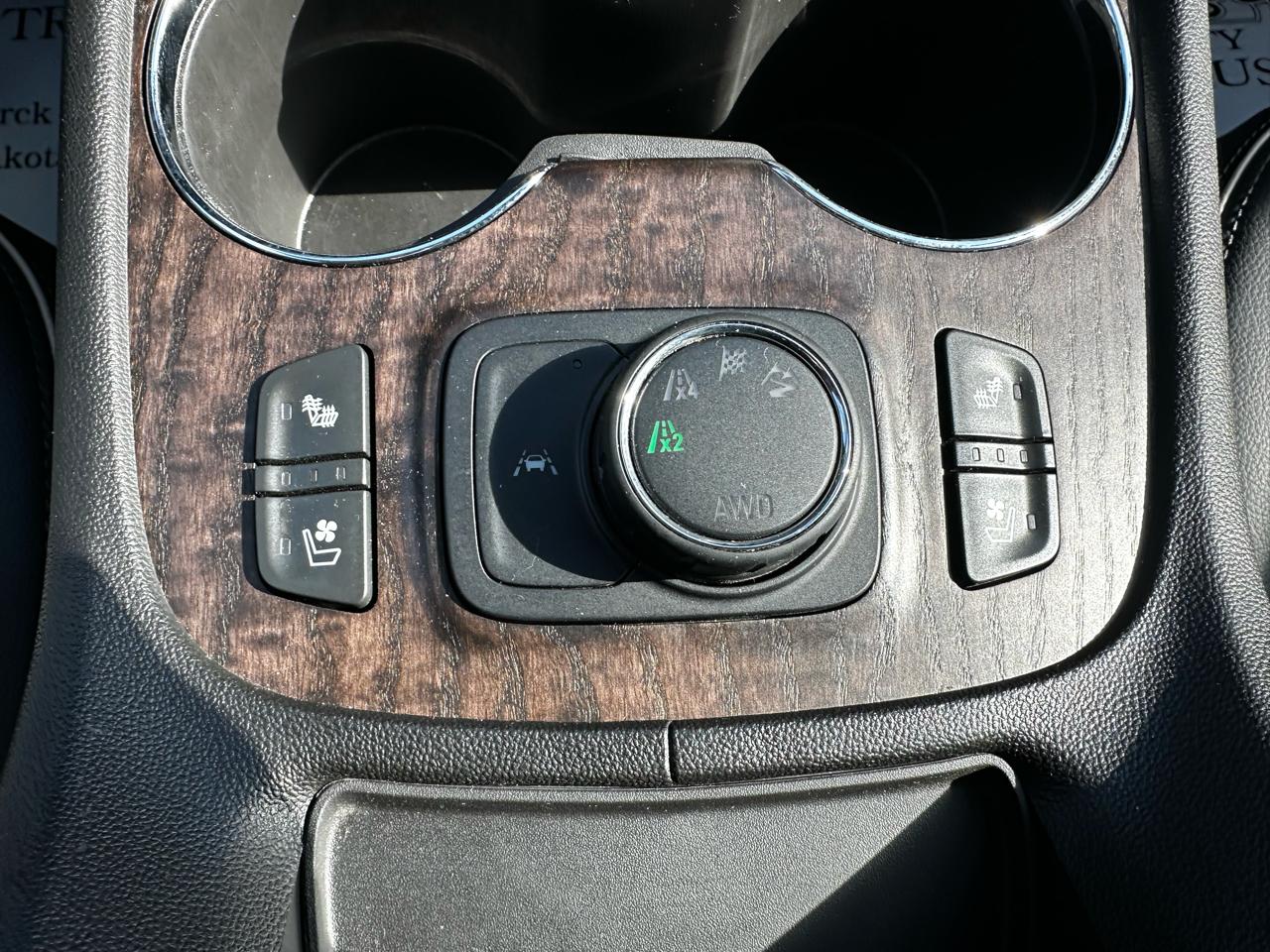 GMC Acadia Denali AWD 2023