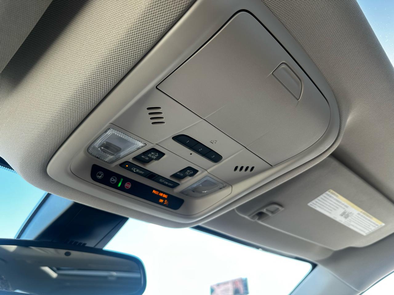 GMC Acadia Denali AWD 2023