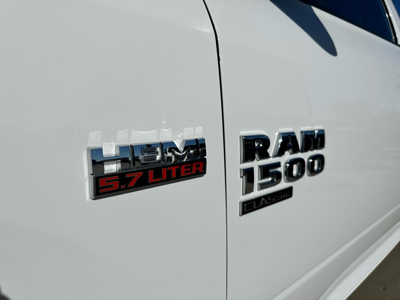 RAM 1500 Classic Tradesman Regular Cab LWB 4WD 2022