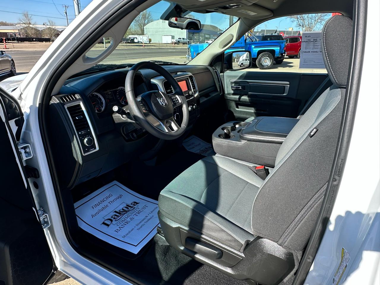 RAM 1500 Classic Tradesman Regular Cab LWB 4WD 2022