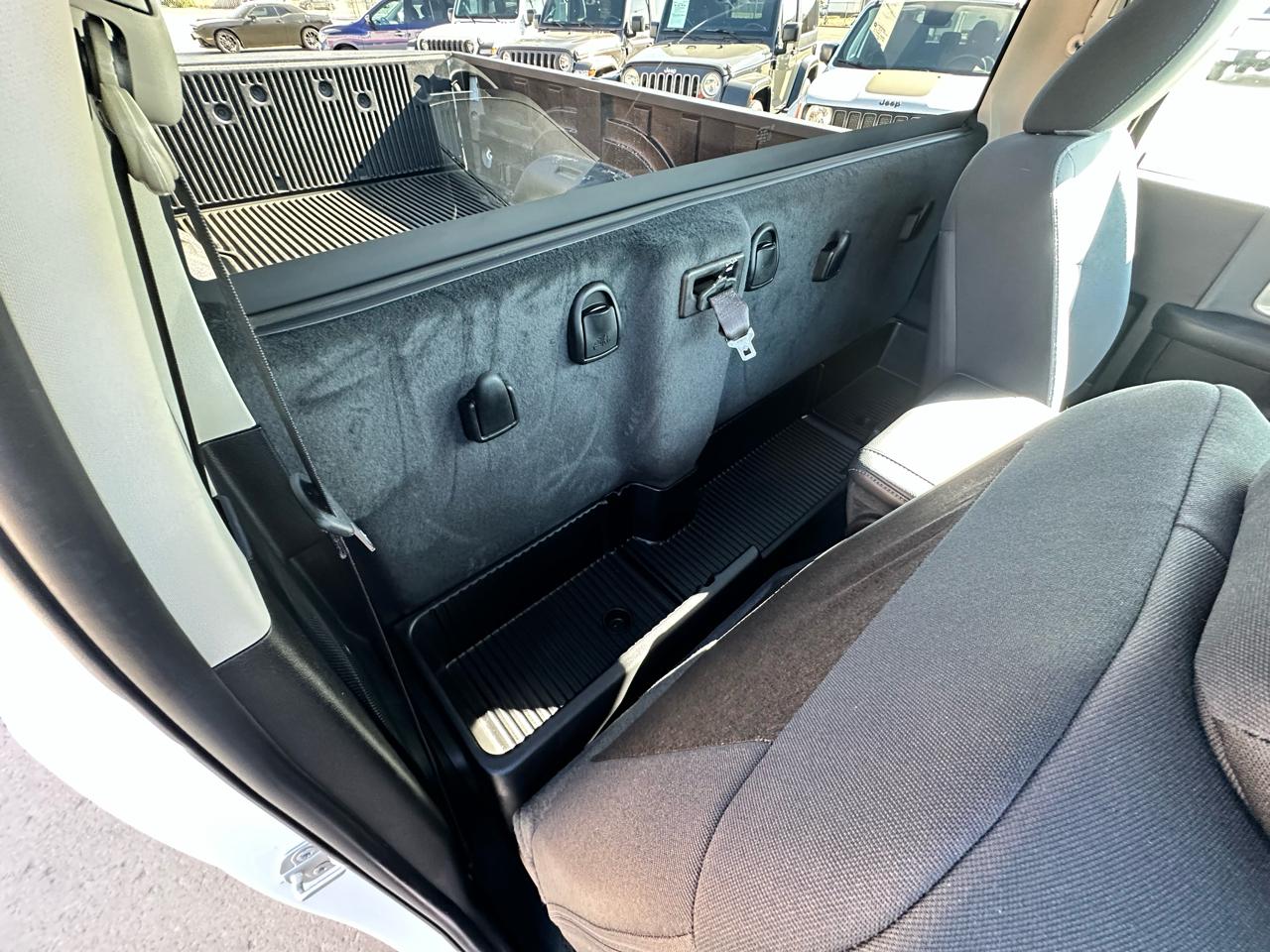 RAM 1500 Classic Tradesman Regular Cab LWB 4WD 2022