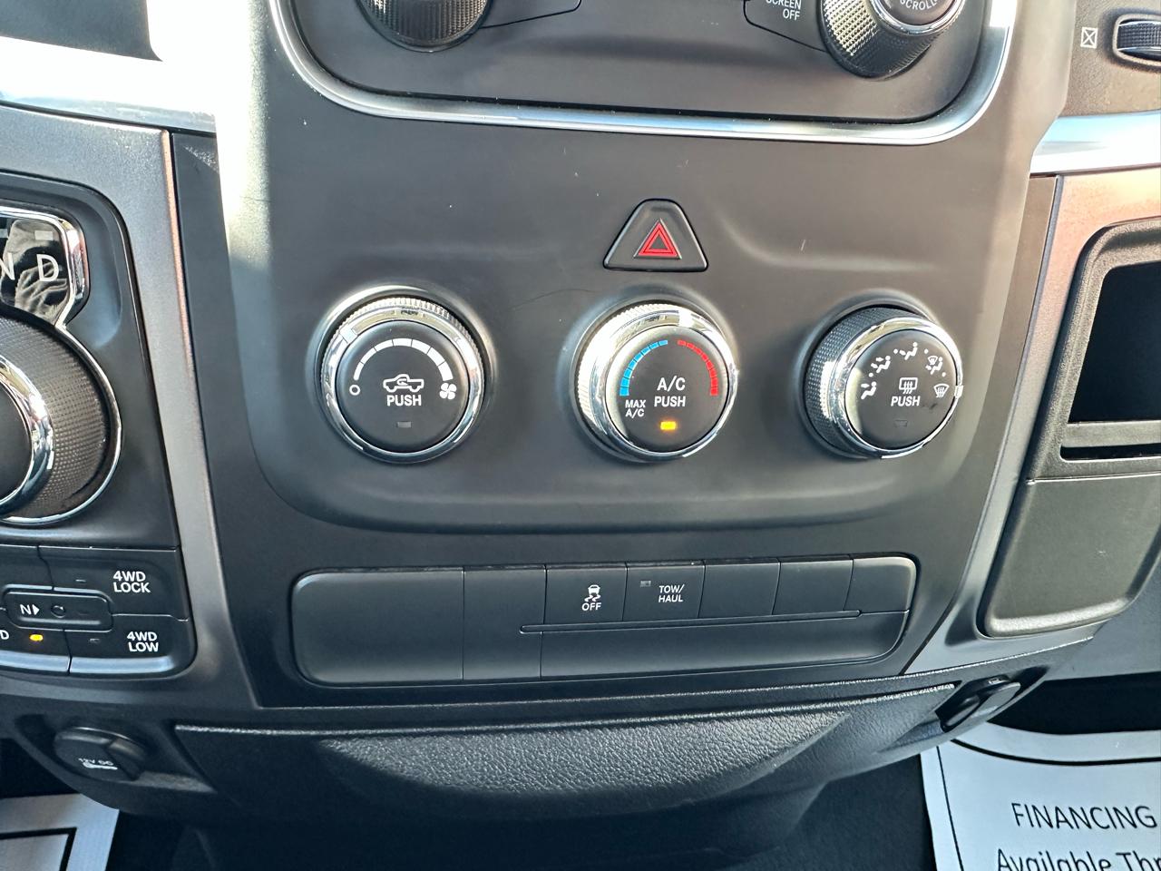 RAM 1500 Classic Tradesman Regular Cab LWB 4WD 2022