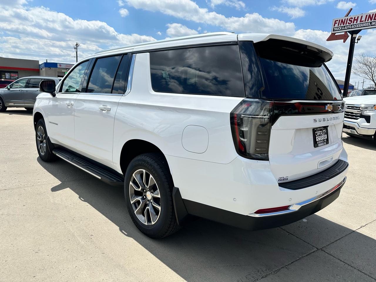 Chevrolet Suburban LT 4WD 2025