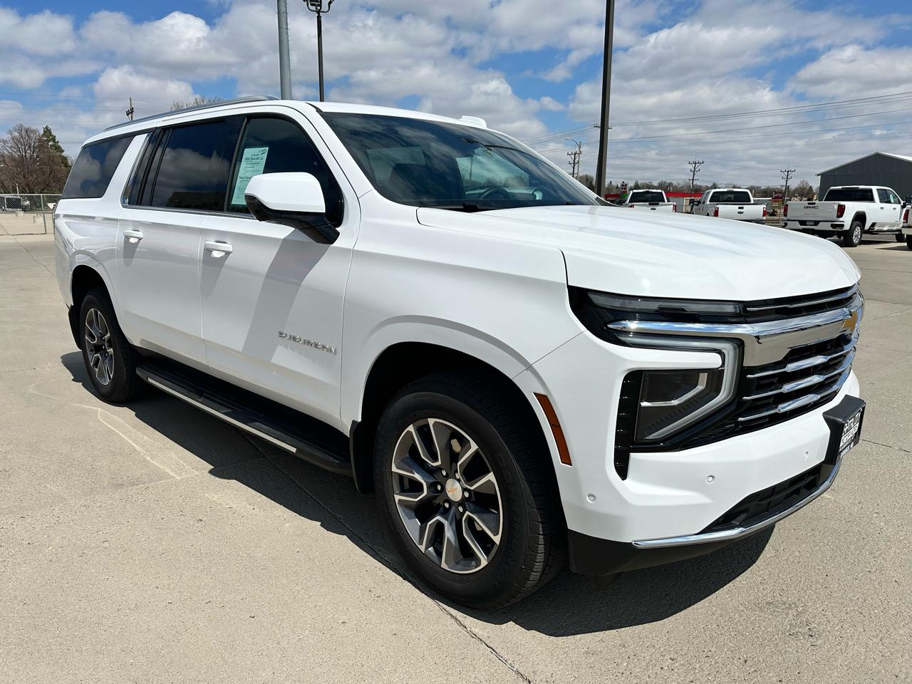 Chevrolet Suburban LT 4WD 2025