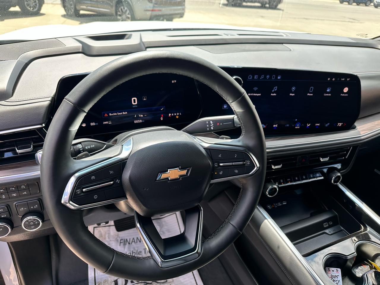 Chevrolet Suburban LT 4WD 2025