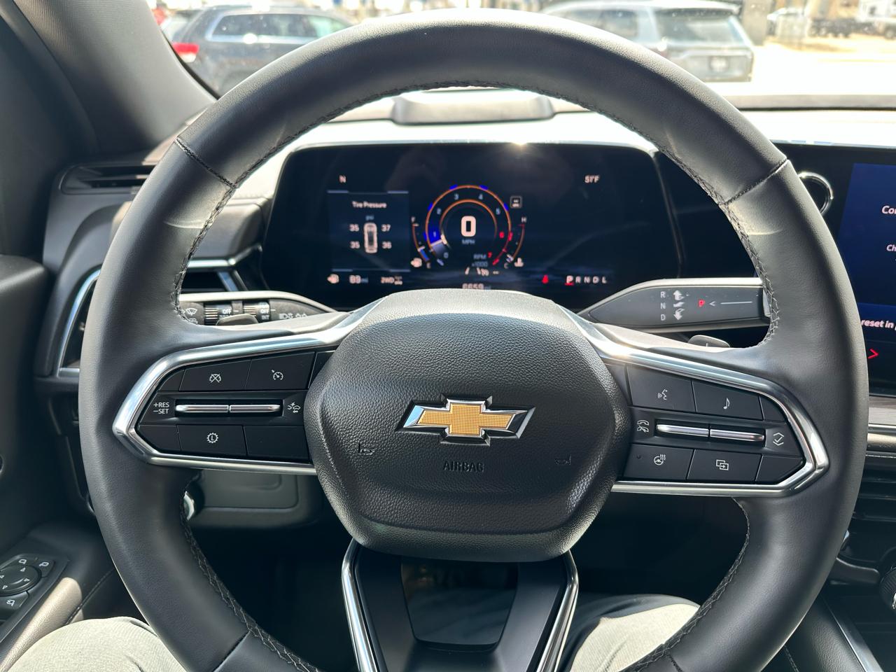 Chevrolet Suburban LT 4WD 2025