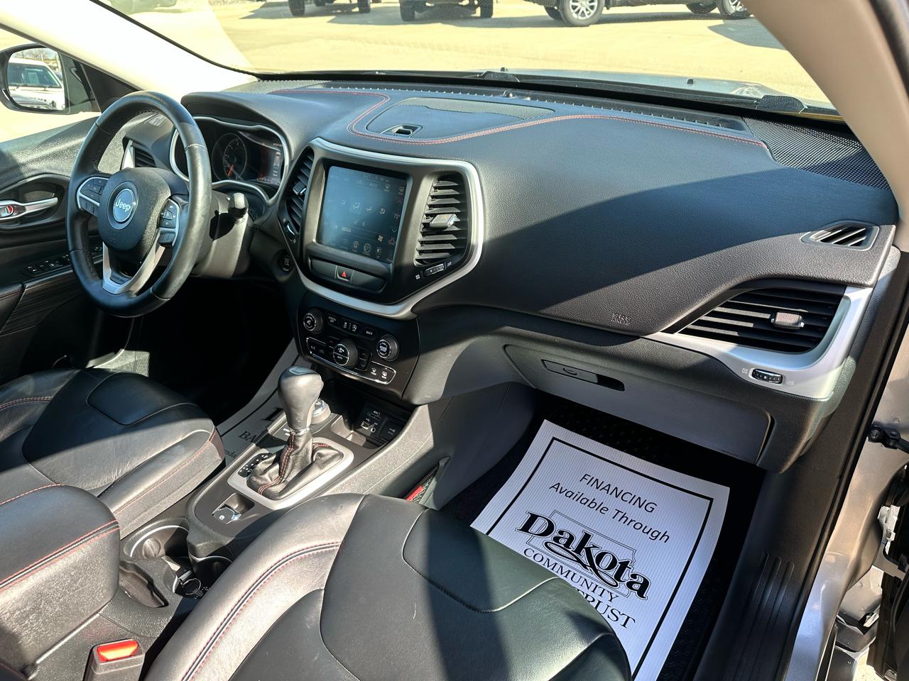 Jeep Cherokee Trailhawk 4WD 2016