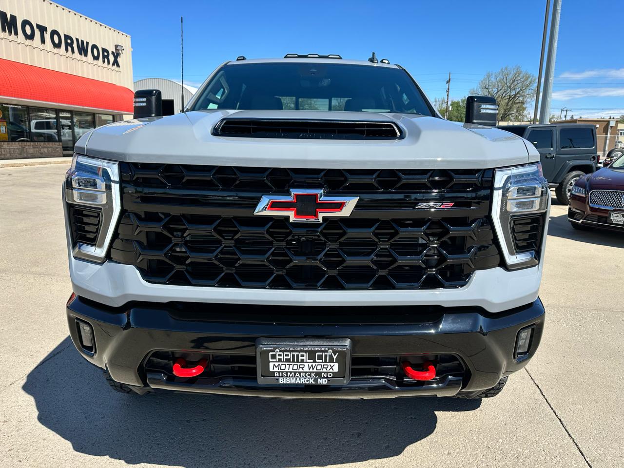 Chevrolet Silverado 2500HD ZR2 Crew Cab 4WD 2024
