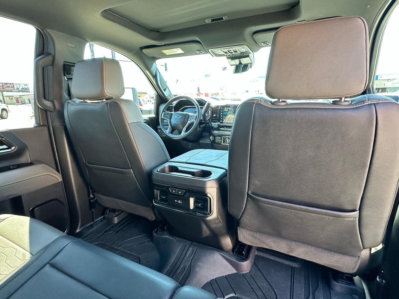 Chevrolet Silverado 2500HD ZR2 Crew Cab 4WD 2024
