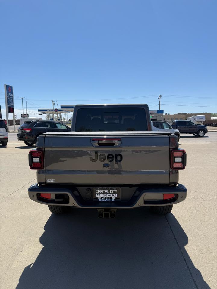 Jeep Gladiator Overland 2021